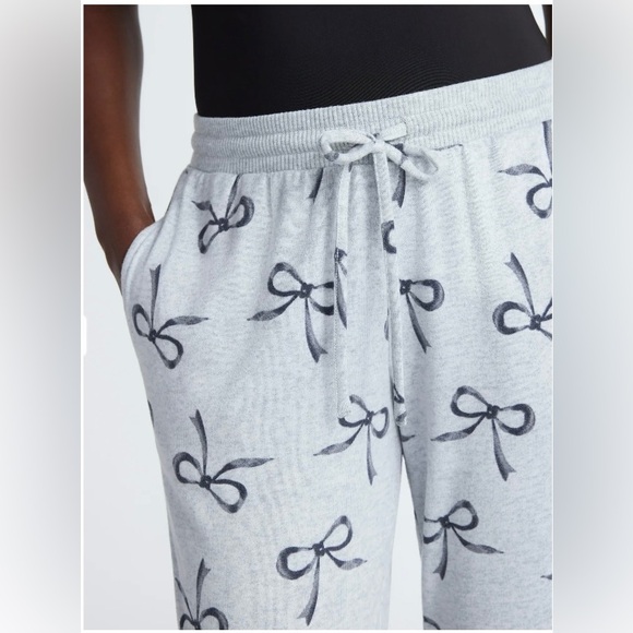 Women’s Joyspun LightGray&Steel Blue Bow Print Hacci Knit Sleep Joggers. Size 2X - Picture 3 of 4